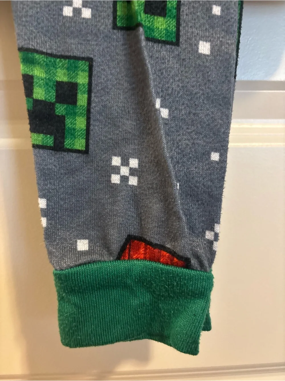 Kids Green Minecraft 'Seasons Greetings' Creeper Pajama Set